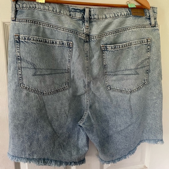 American Eagle Skater Shorts NWT - Picture 4 of 4